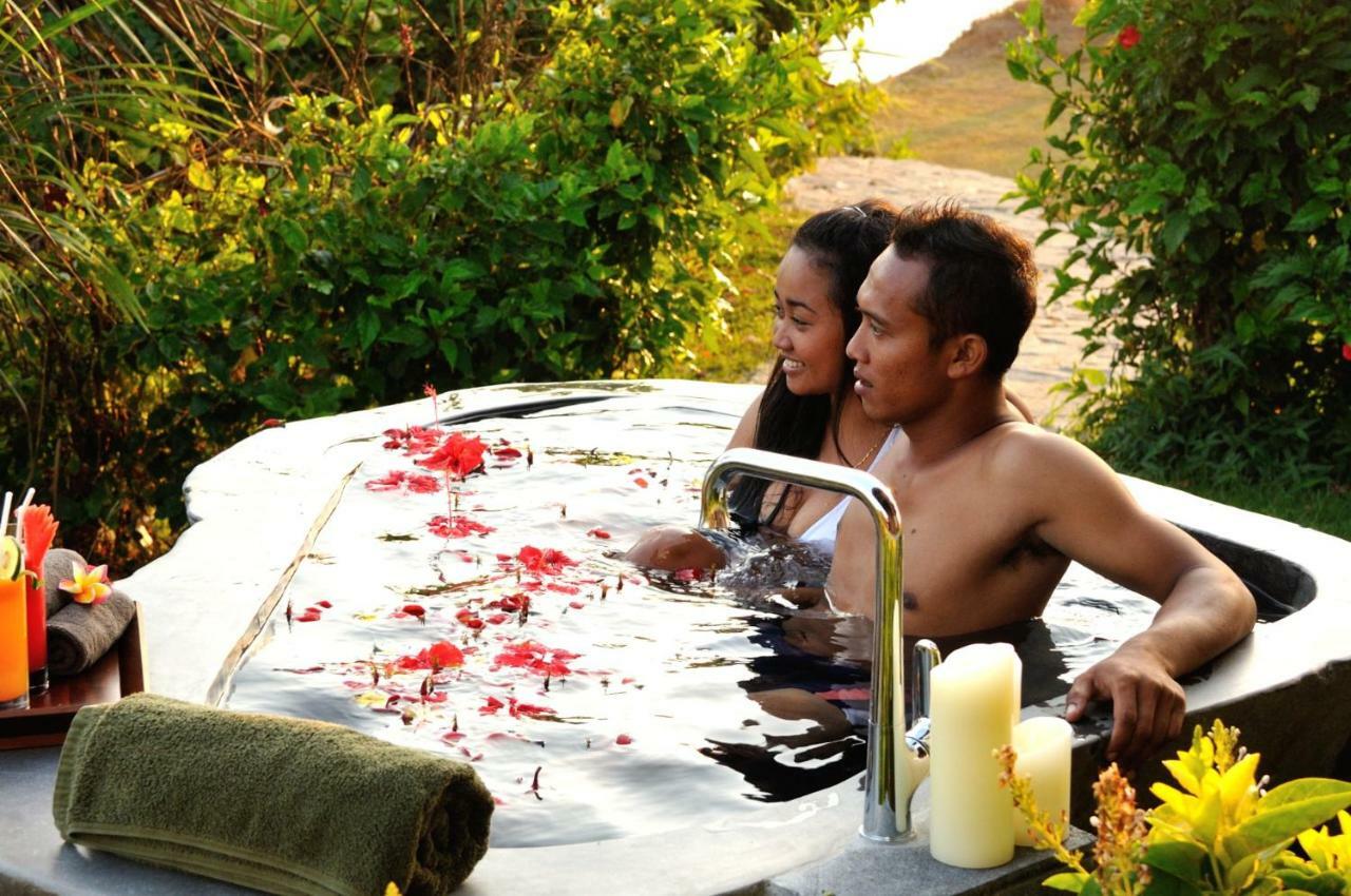 Bulung Daya Beach Villa Retreat Antasari Buitenkant foto