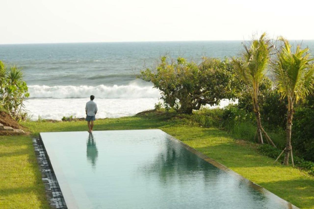 Bulung Daya Beach Villa Retreat Antasari Buitenkant foto