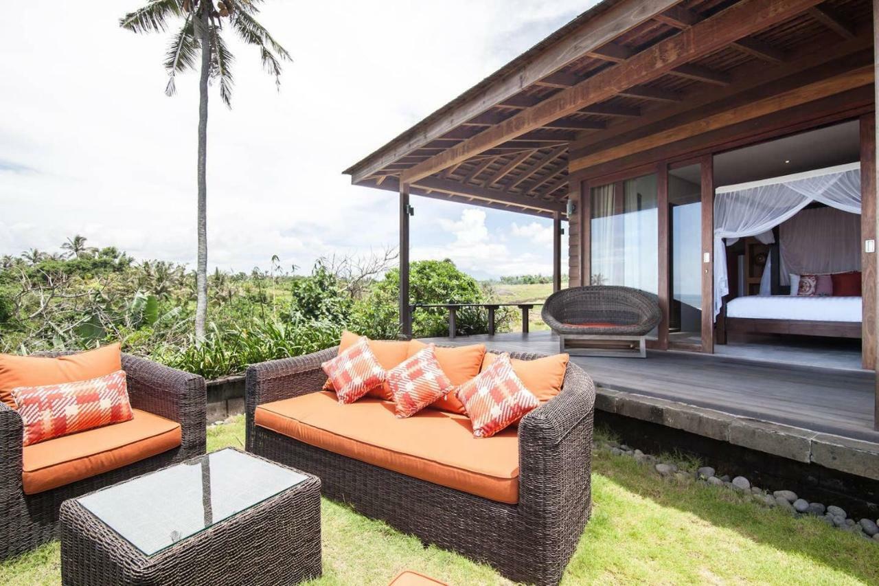 Bulung Daya Beach Villa Retreat Antasari Buitenkant foto